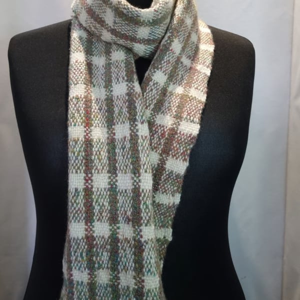 Sparkly handwoven scarf