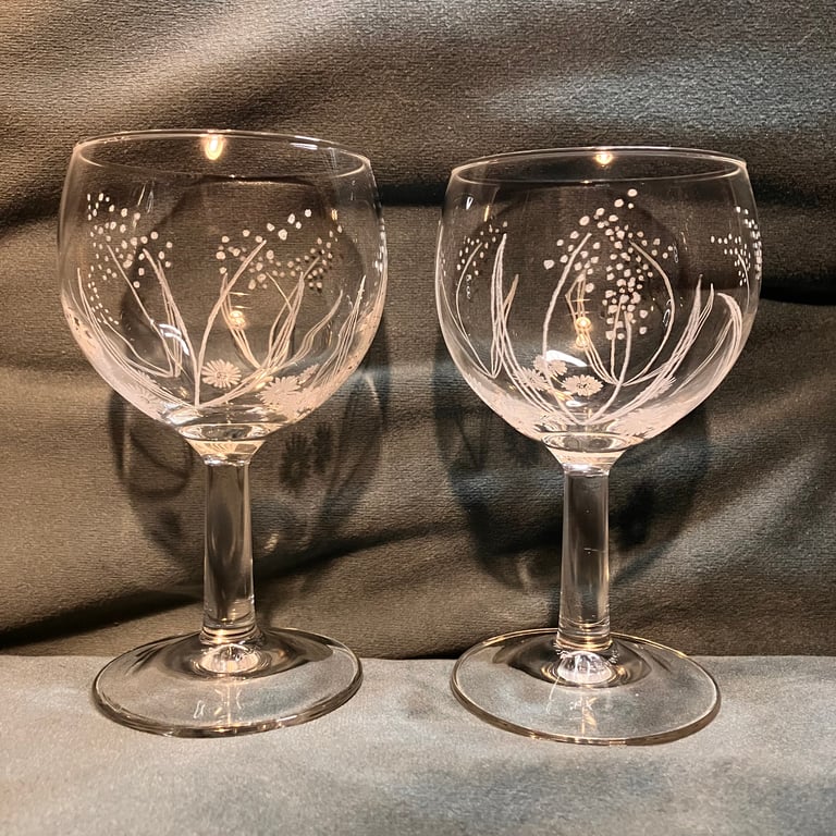 Hand Engraved Spring Flowers Wine glasses x2
