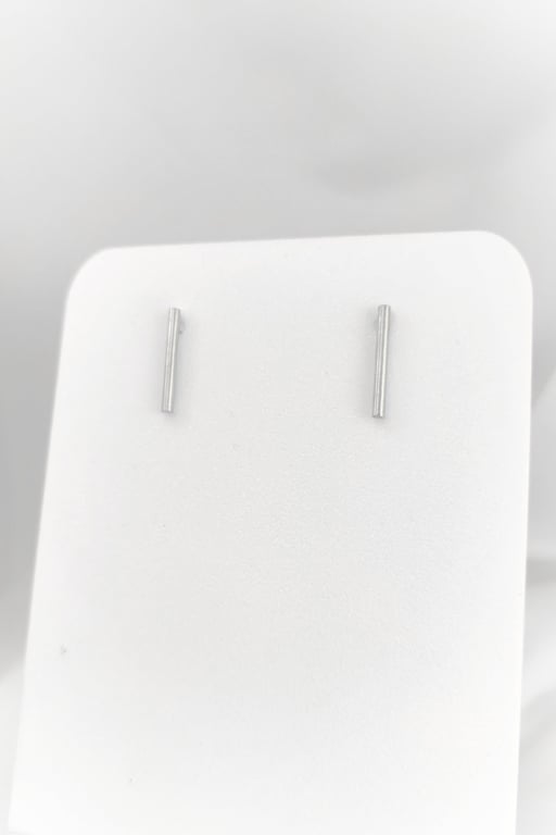 Minimalistic sterling silver earring studs