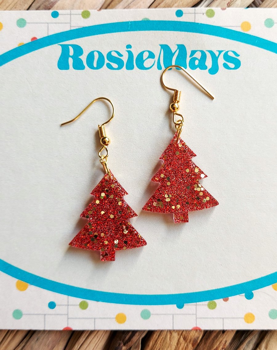 Sparkling Christmas Tree Earrings in Red and Gold