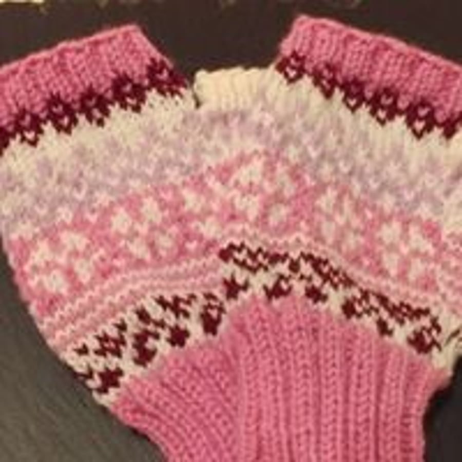 Ladies hand knit  fairisle fingerless mitts