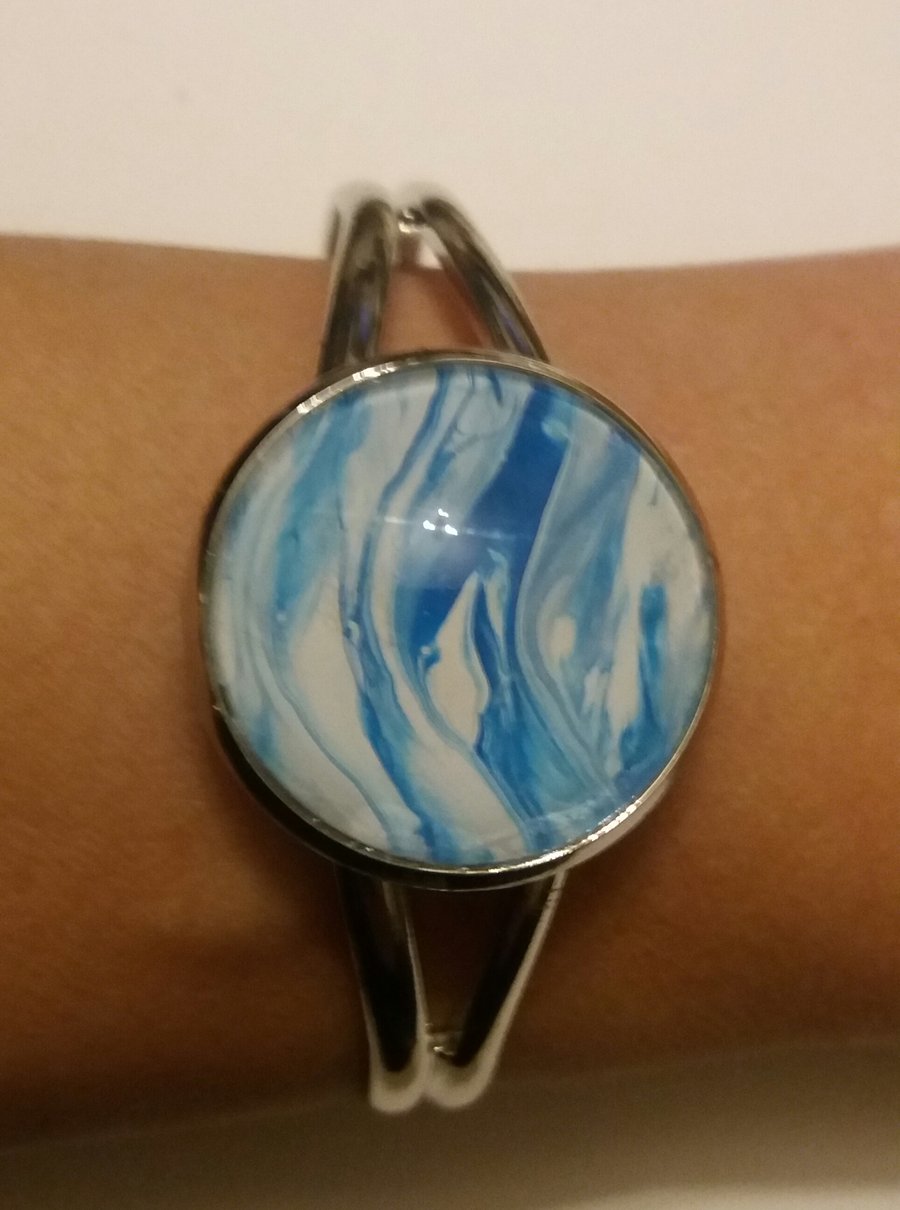 Stunning handmade fluid art adjustable bangle blue