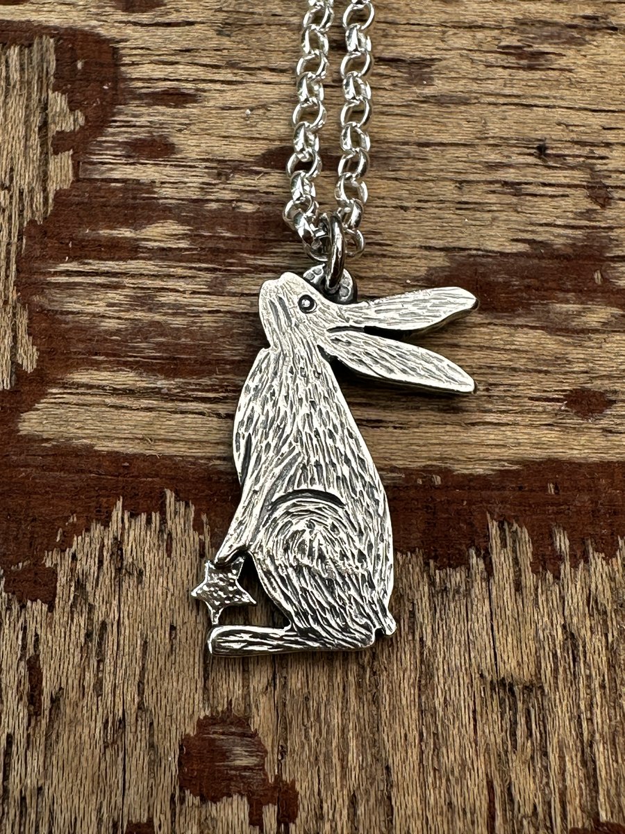 Gazing Hare Pendant