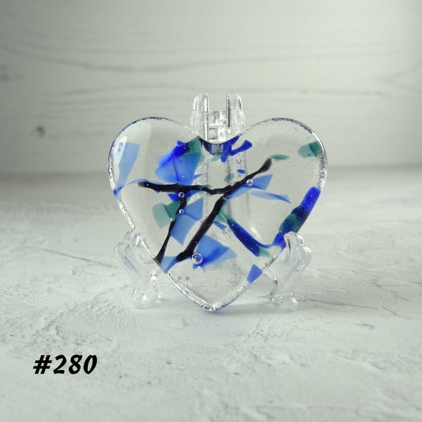 Blue and black fused glass heart pocket hug with stand 5x4.5cm handcrafted (280)