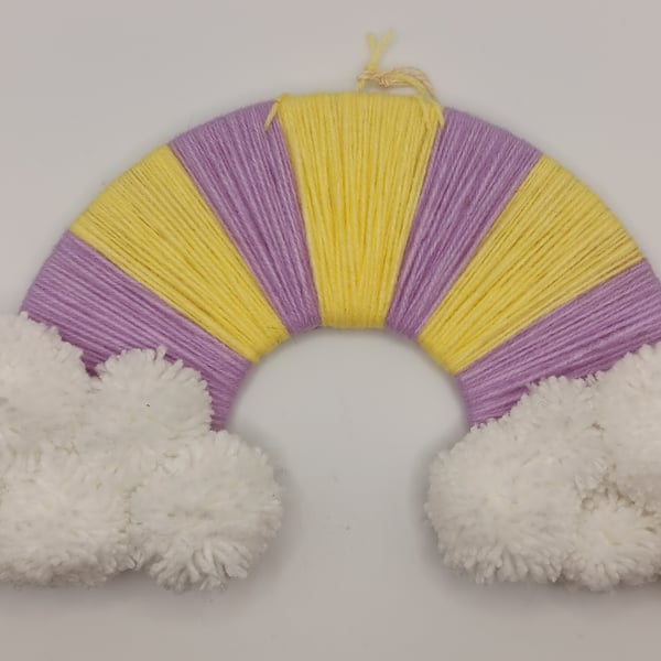 Pom pom hanging rainbow 