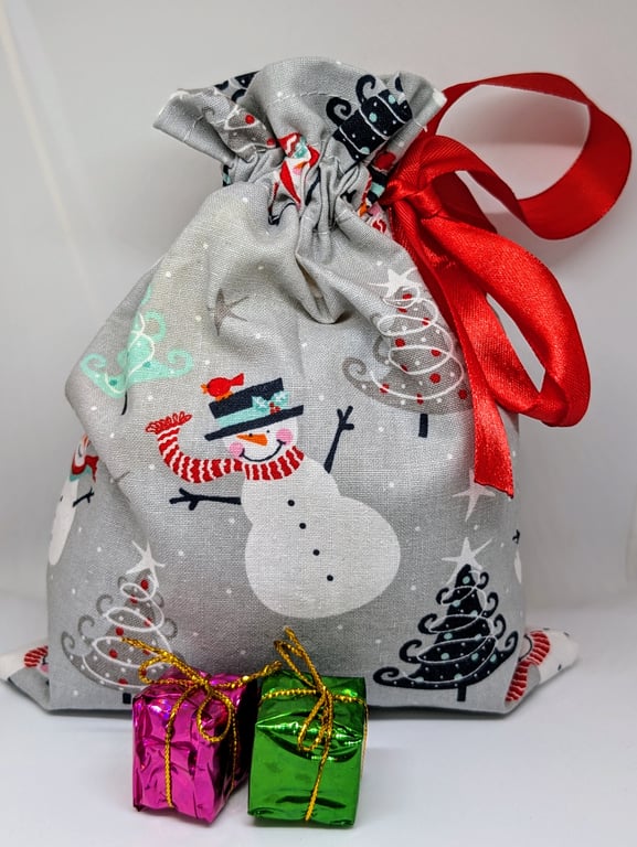 Christmas fabric gift bag-small