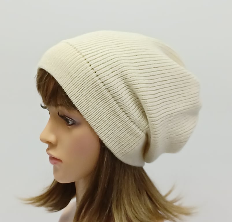 Knitted slouchy beanie hat handmade baggy hat slouch beanie for winter