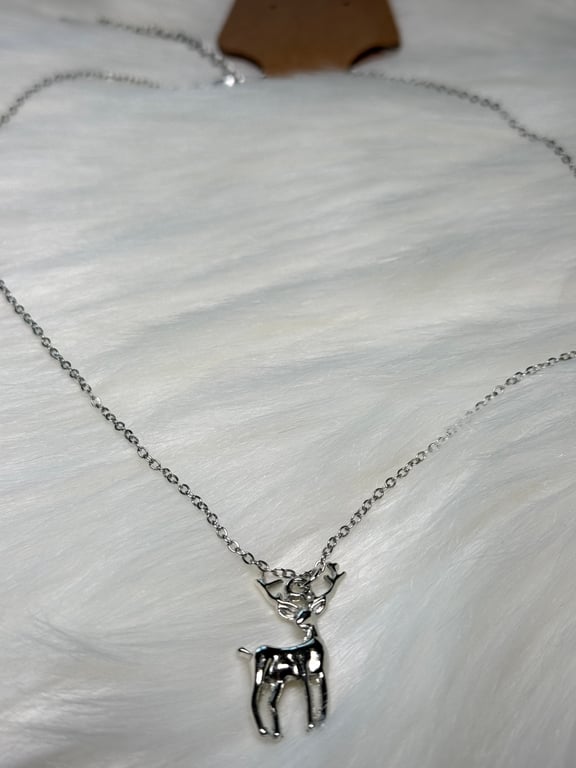 Silver chain Christmas reindeer charm necklace 