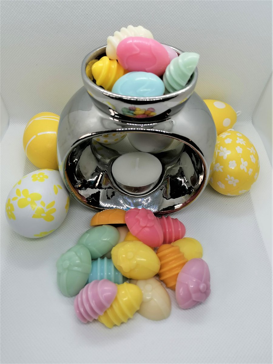 Easter Soy Wax Melts - 10 x Egg Melts in Fresh Rain - Highly Fragranced