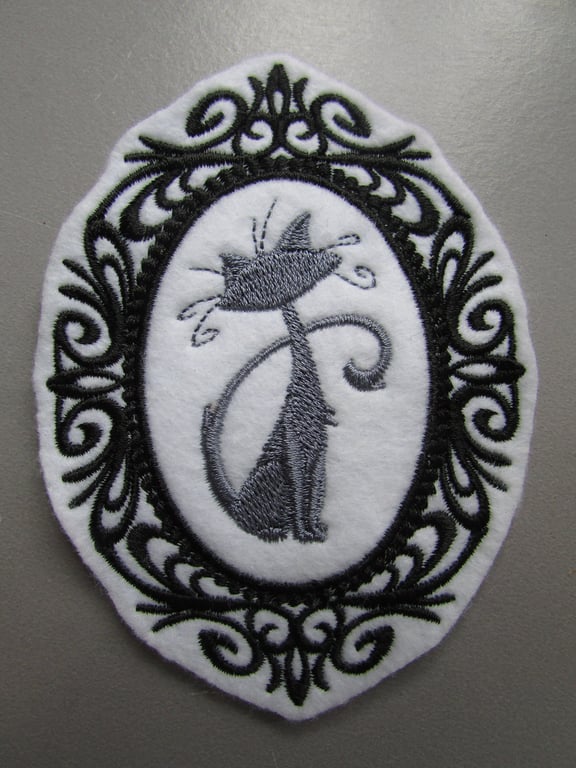 Cameo cat Embroidered Sew on Applique Patch