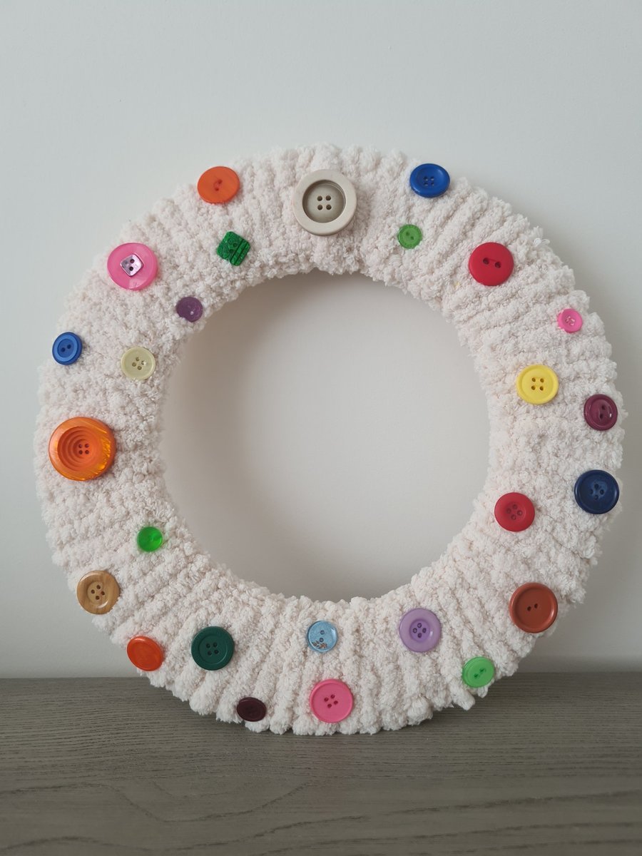 Chunky Yarn Wrapped Wreath With Colourful Buttons