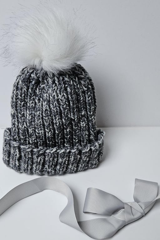 Hand-Knit Speckled Grey Beanie with White Pom Pom