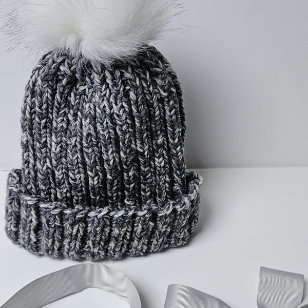 Hand-Knit Speckled Grey Beanie with White Pom Pom