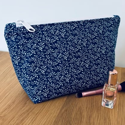 Make up bag, small toiletry bag, water resistant lining, in a blue floral design