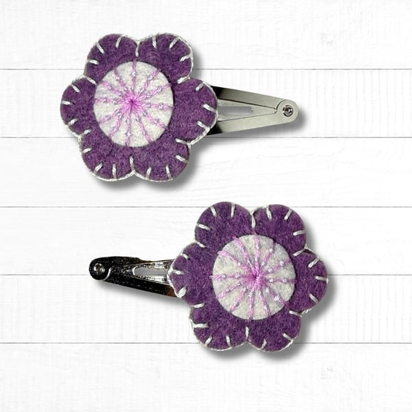 Handmade Felt Flower Hair Clips, Purple Clip, Girls Hairclips, Hand Embroidered