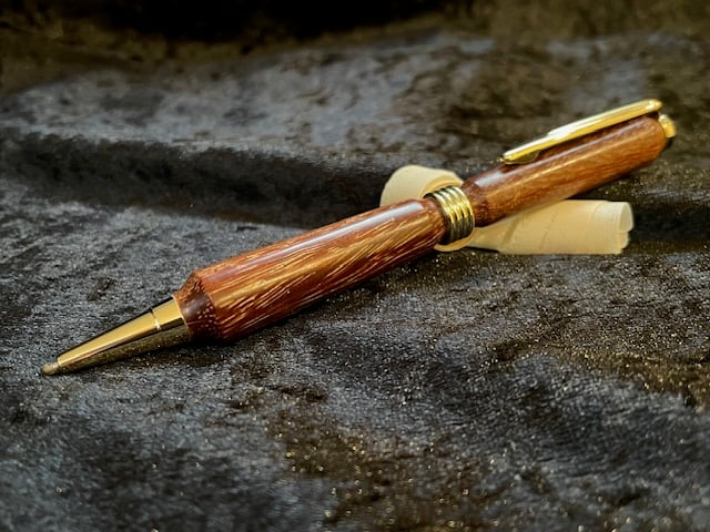 Handturned hardwood pen in presentation box