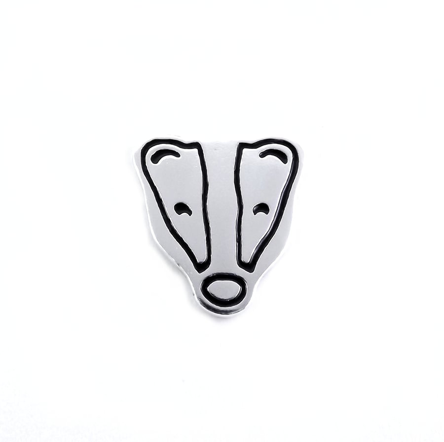 Badger Tie Pin, Badge, Lapel Pin (Small), Silver Wildlife Jewellery Gift