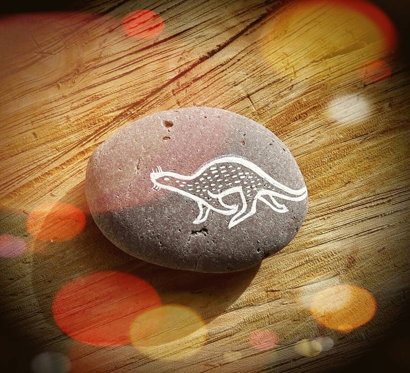 Running Otter Stone - MADE TO ORDER