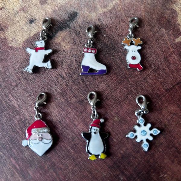 Enamel Christmas theme charms x 6