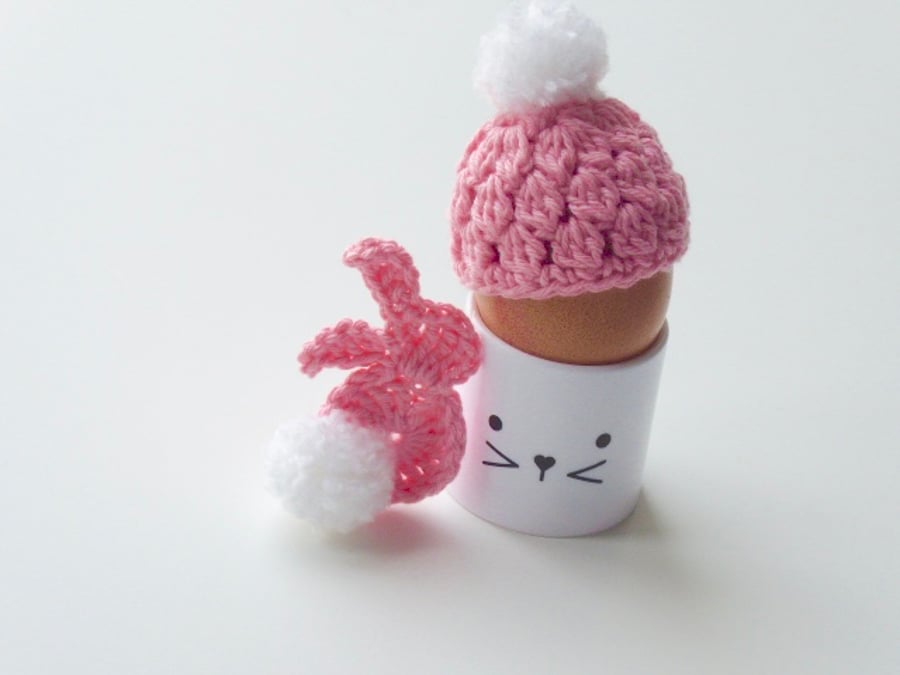 Egg cosy and bunny, deep pink egg cosy, crochet egg cosy with a rabbit