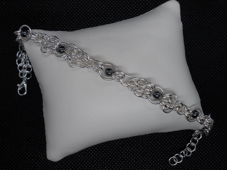 Sale - Haematite circles bracelet