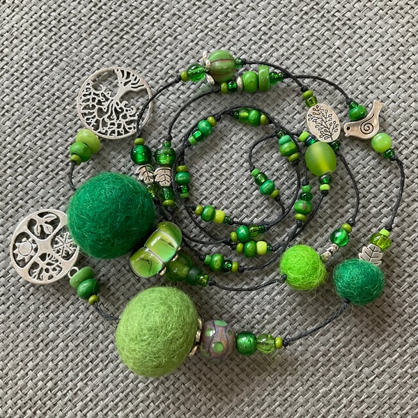 “Pea” lariat necklace