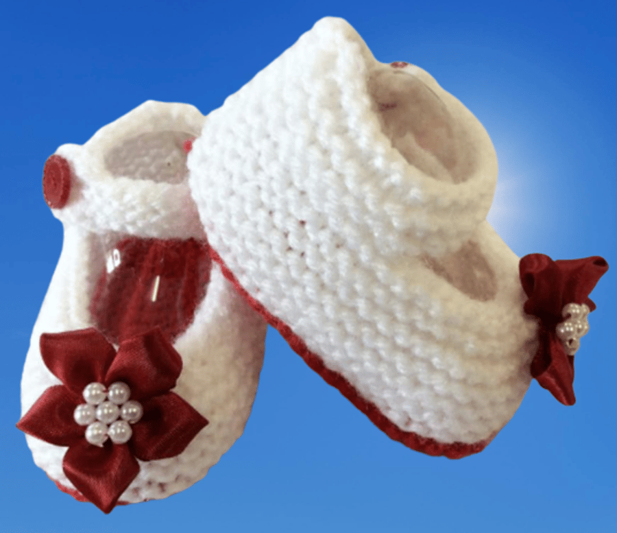 Hand-knitted Mary Jane Pram Shoes - Red & White - 0-3 months