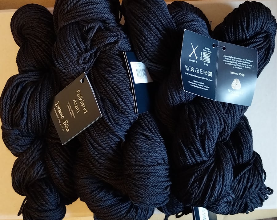 100g Debbie Bliss Falkland Aran in Black