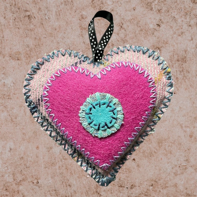 Lavender filled heart  (FH 15)