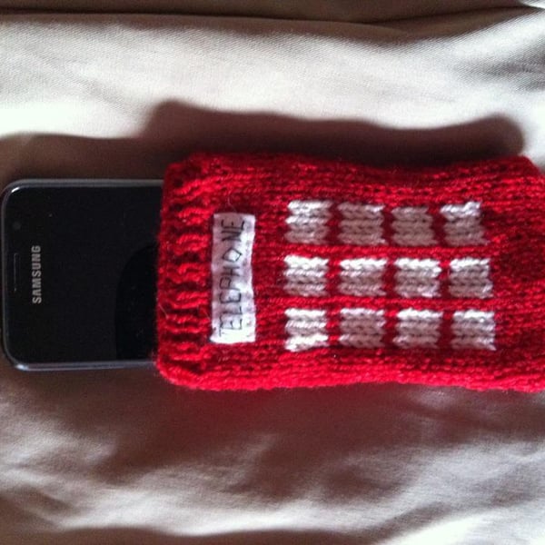 Vintage Telephone Box Mobile Phone Cover