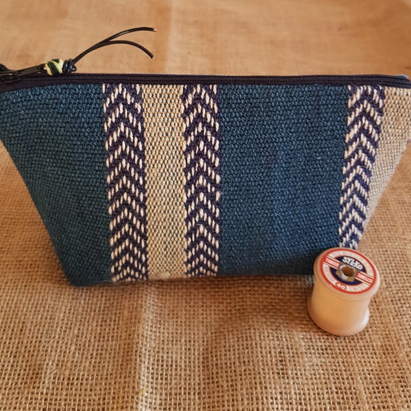 Zipped pouch; striped blue cotton and jute