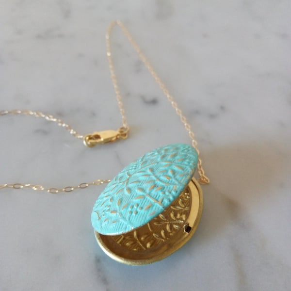 VERDIGRIS PATINA FLORAL BRASS LOCKET - VALENTINE -   FREE UK SHIPPING