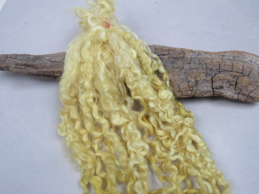 20g Naturally Dyed Bright Yellow Masham Locks