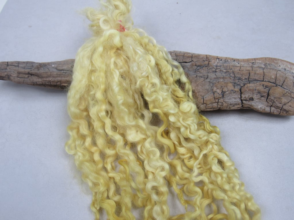 20g Naturally Dyed Bright Yellow Masham Locks