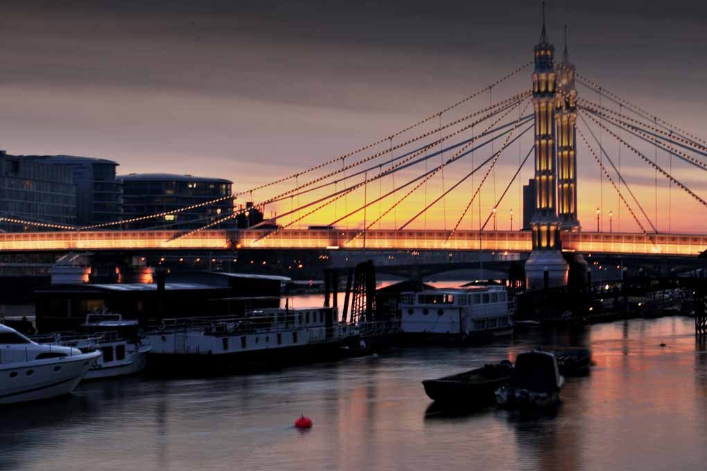 Albert Bridge London England UK 18"x12" Print