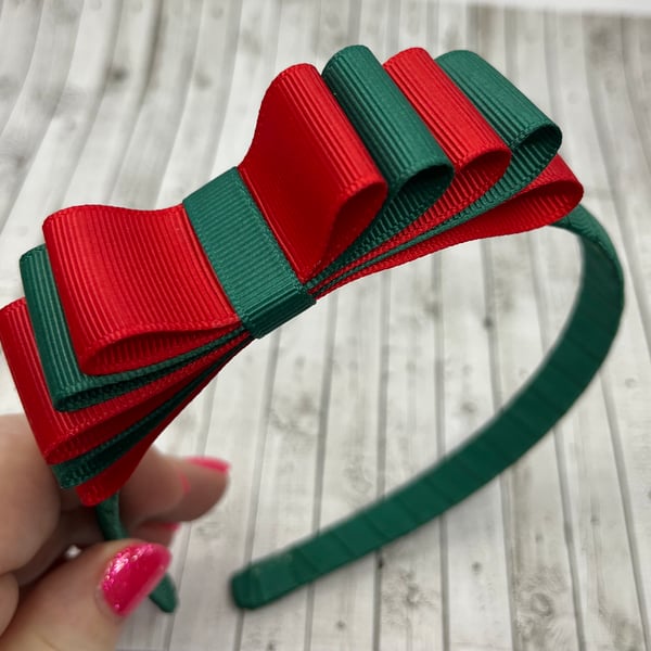 School Hunter Green and Red Hairband with 5 Layer Two-tone Straight Bow