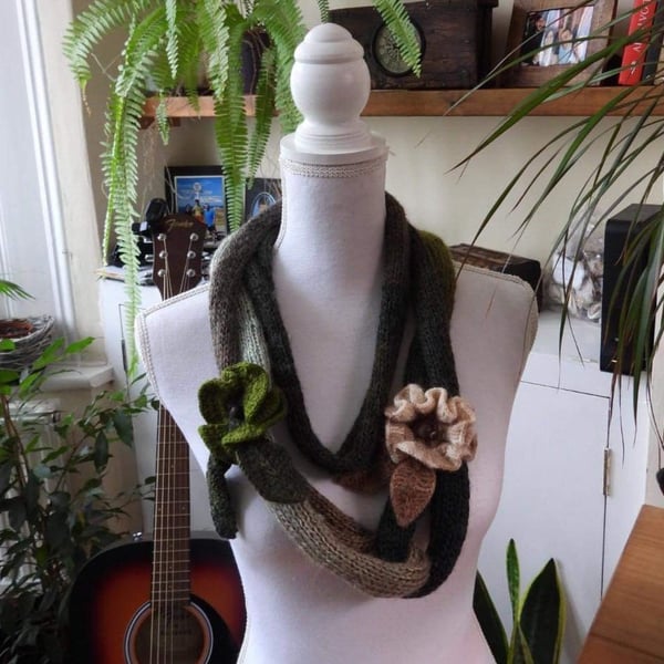 Crochet everyday necklace Gray-green flowers hand knit collar scarf Boho jewelry