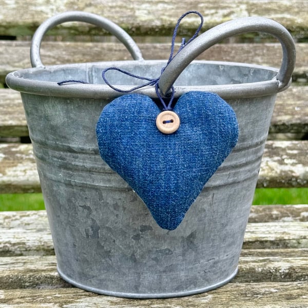 DENIM HEART DECORATION - plain, navy blue