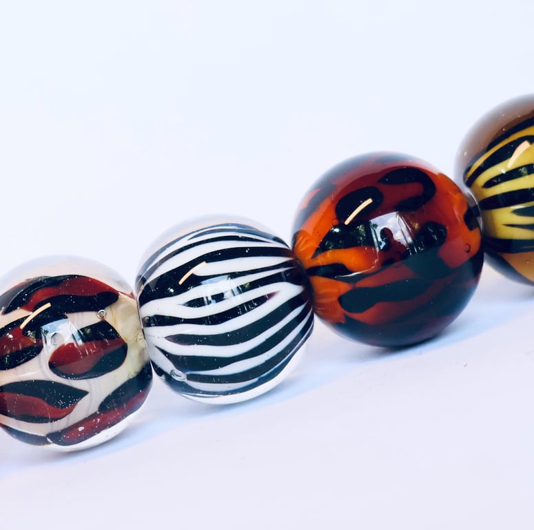 Handmade animal print patterned lamp work glass beads