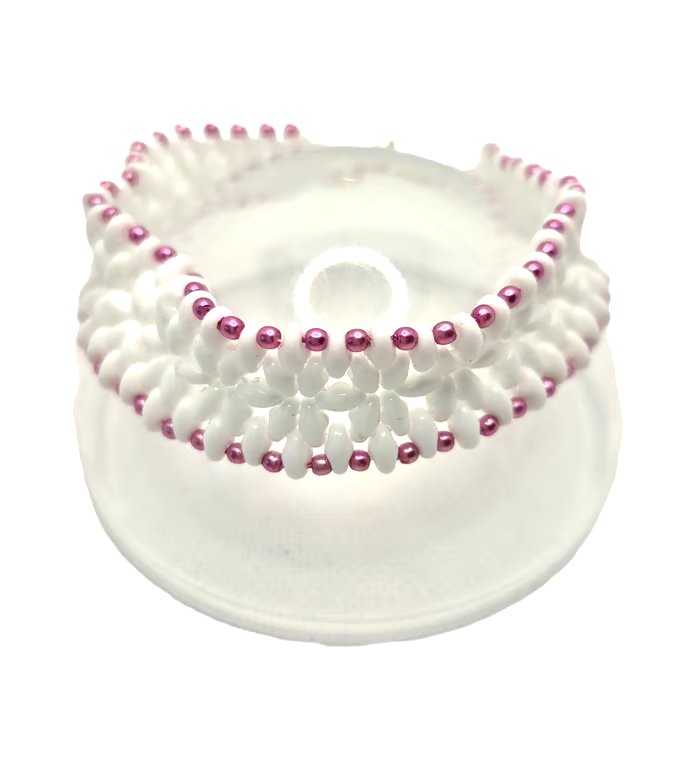 White superduo bead flower pattern bracelet with pink faux pearl edging