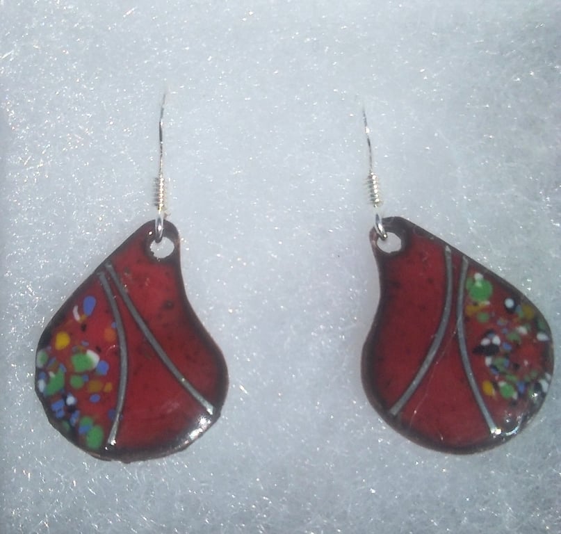 KIDNEY SHAPED ENAMELLED EARRINGS - SMALL & DAINTY WITH SILVER WIRE