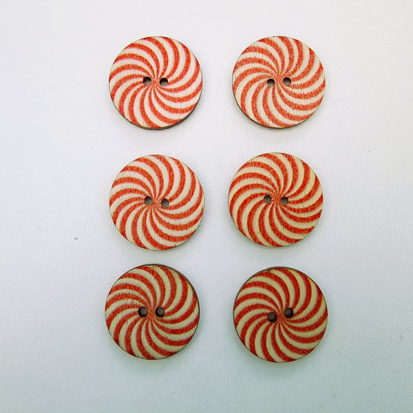 Red candy cane swirl wood buttons, set of 6, 2.5cm diameter