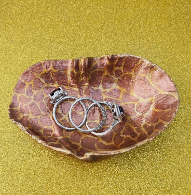 Hand Decorated Gaper Shell Trinket