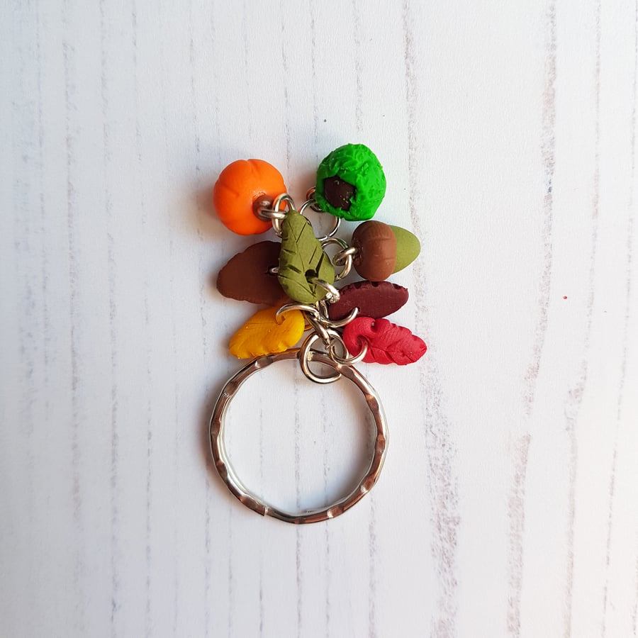Autumn themed cluster keyring ONE SUPPLIED