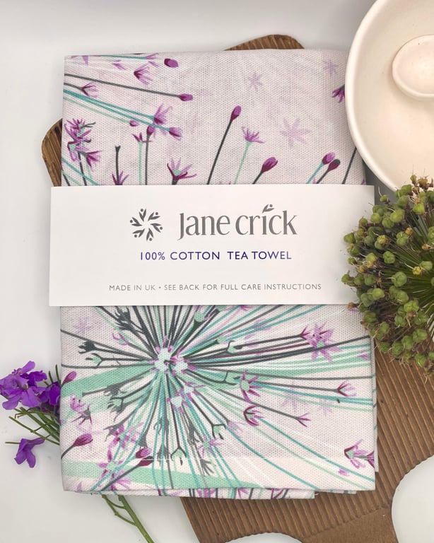 Giant Allium Cotton Tea Towel – Statement Botanical Kitchen Gift