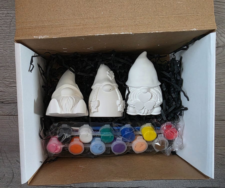 Paint your own toy for children and adults