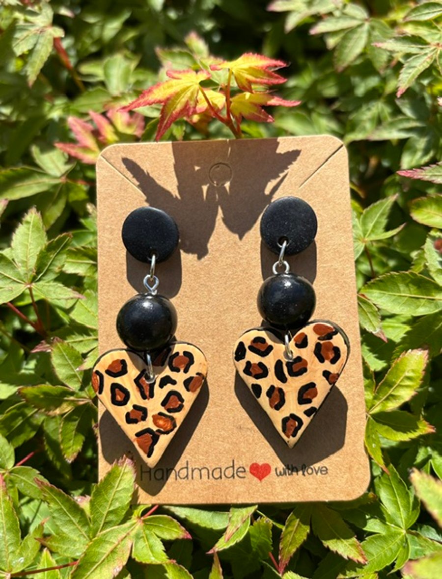 Grrr! Leopard Skin-Patterned Heart Earrings