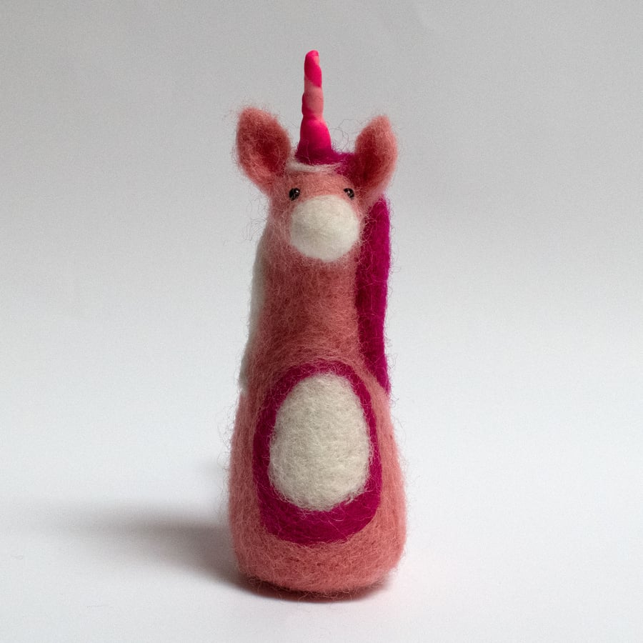 "Bubblegum" Unicorn - 3D needle felted fibre art.