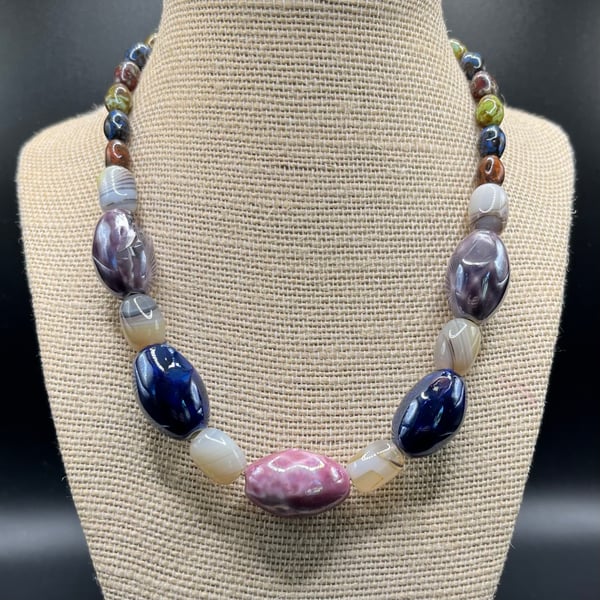 Vintage agate with French ceramic and vintage glass