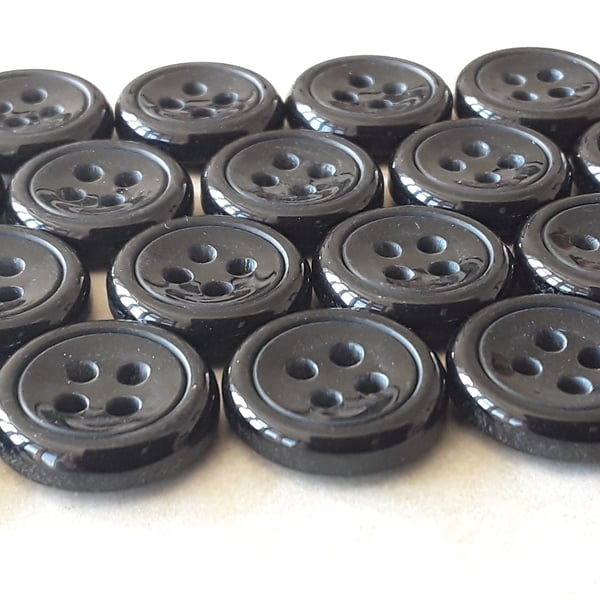 15mm 24L 4H design Solid Black Buttons (polyester)